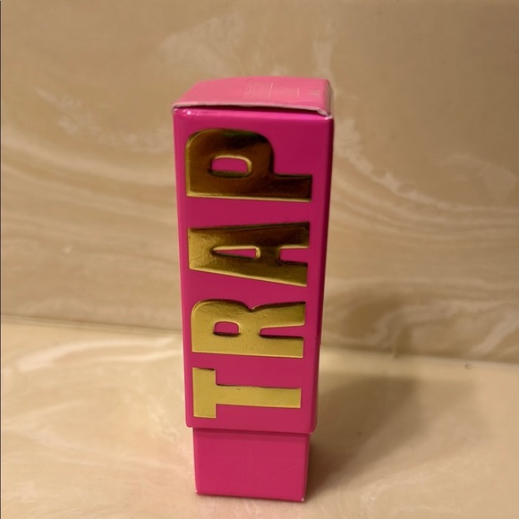 JEFFREE STAR - PINK MESSIAH Velvet Trap
Lipstick NIB - Picture 2 of 3